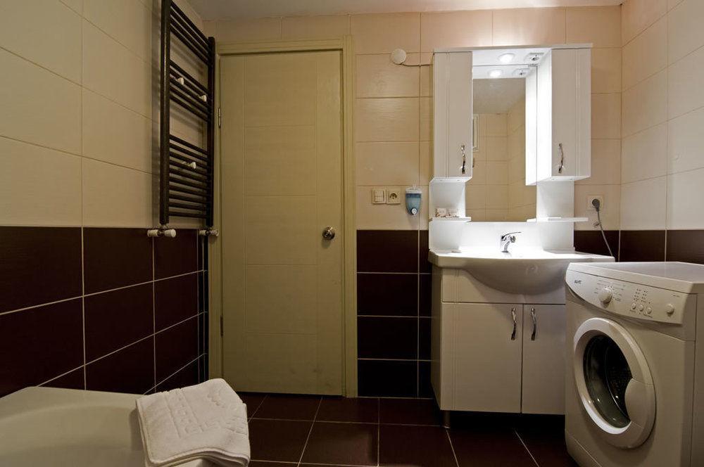 Aymira Suite Hotel Istanbul Exterior photo